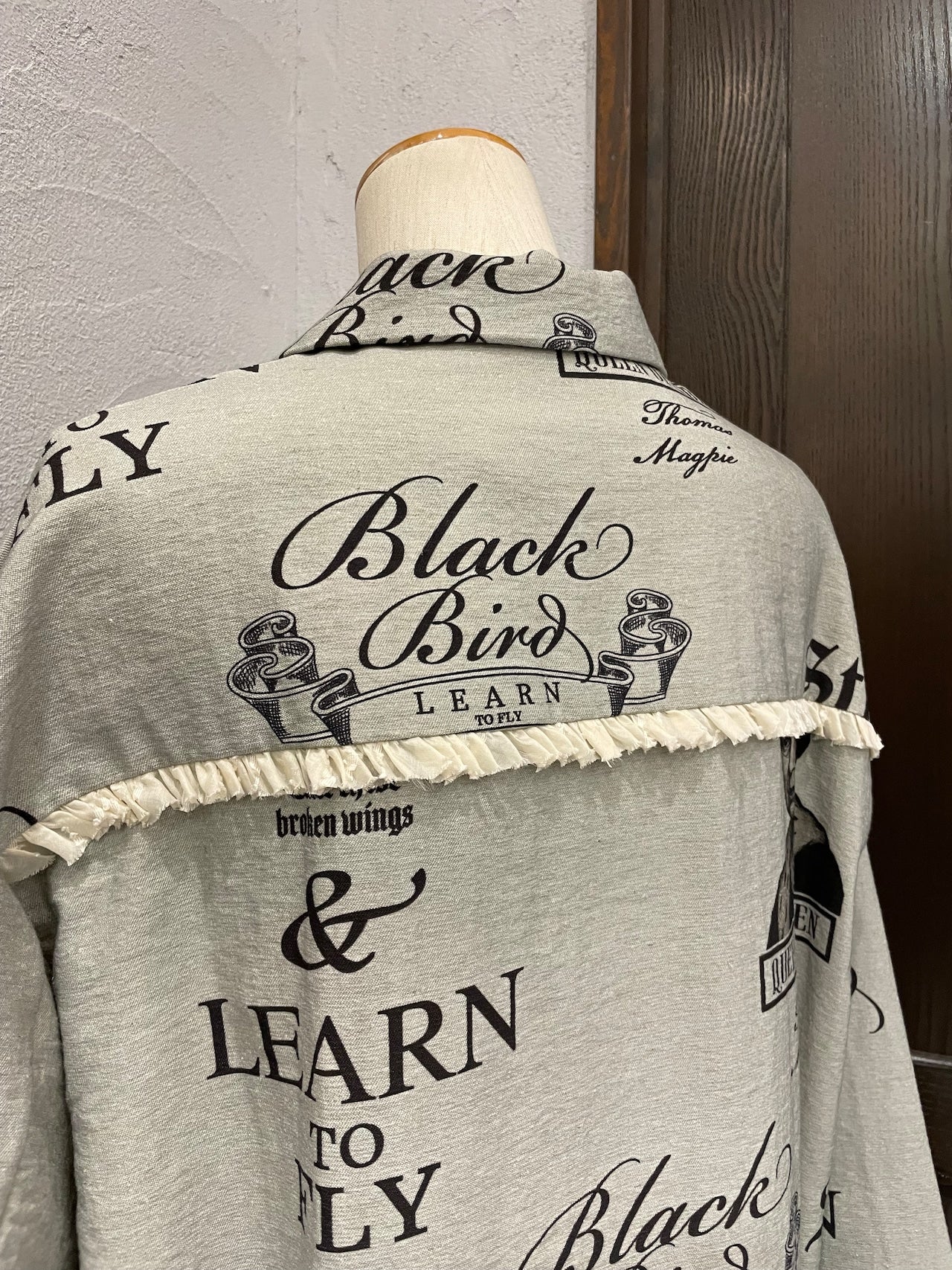 【THOMAS MAGPIE】オリジナルプリントコート