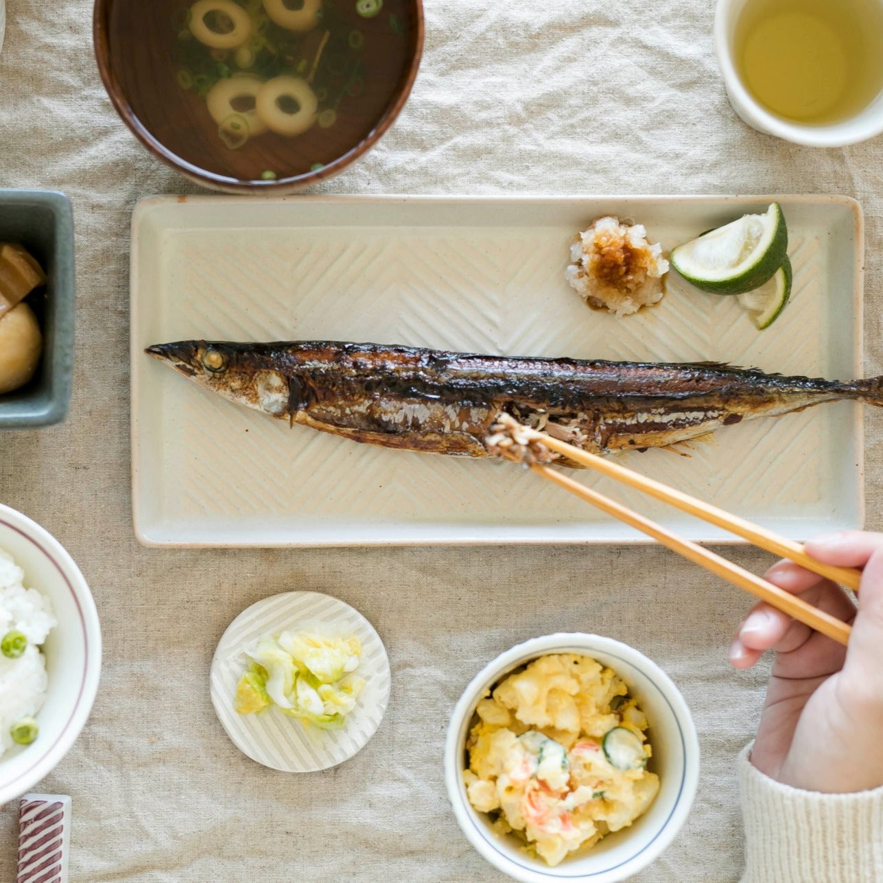 【長崎】波佐見焼 アイユー ORIME 長角皿 ホワイト