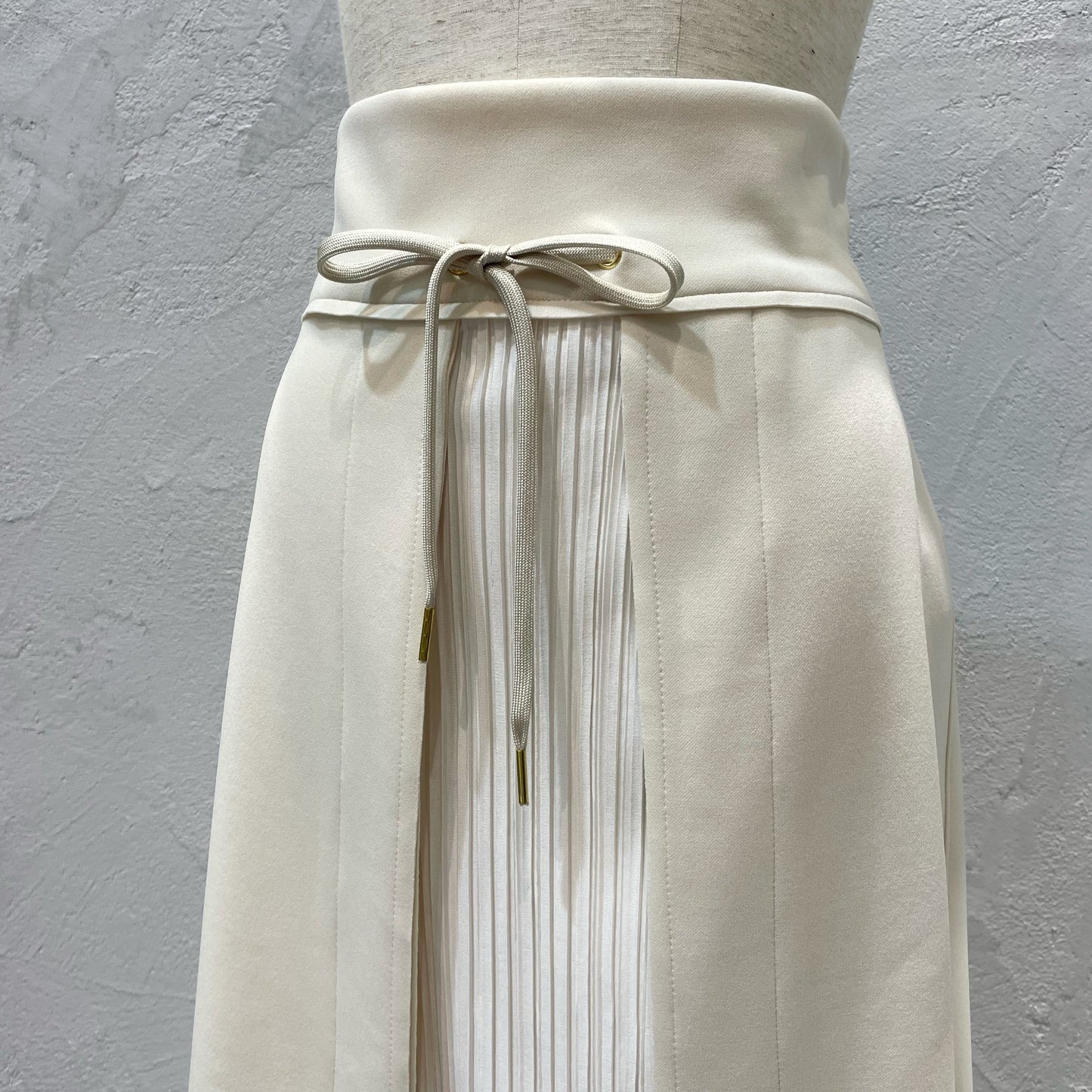 Eimee Law/センタープリーツフレアースカート