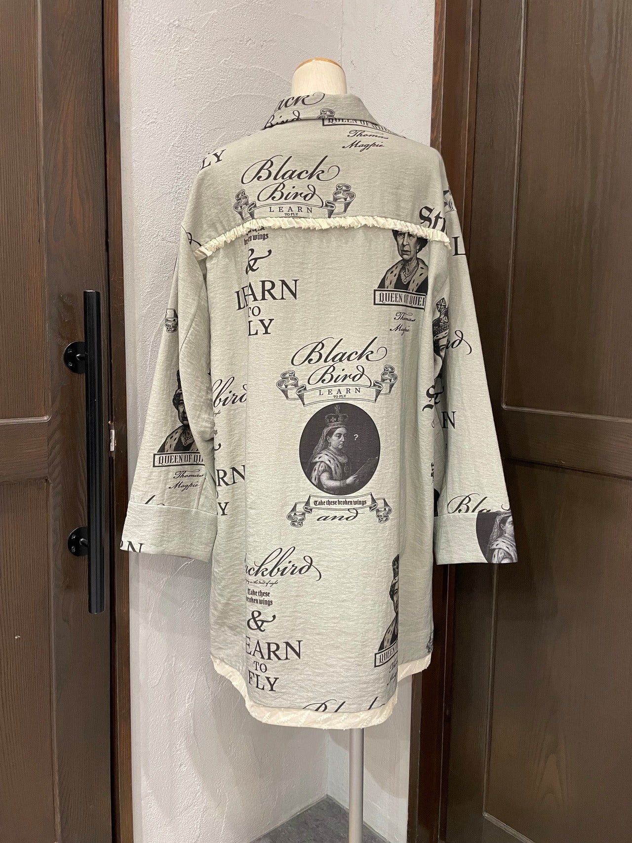 【THOMAS MAGPIE】オリジナルプリントコート