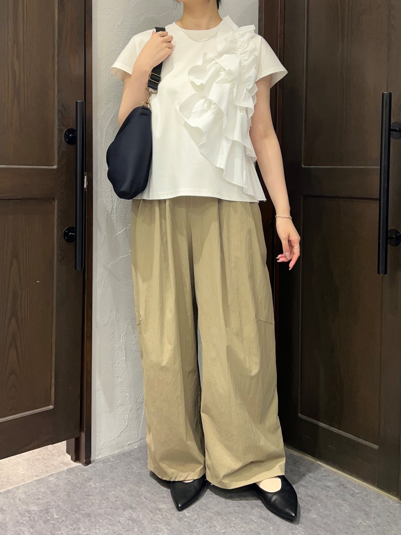 【PICCIN PERLA】アシンメトリーフリルプルオーバー