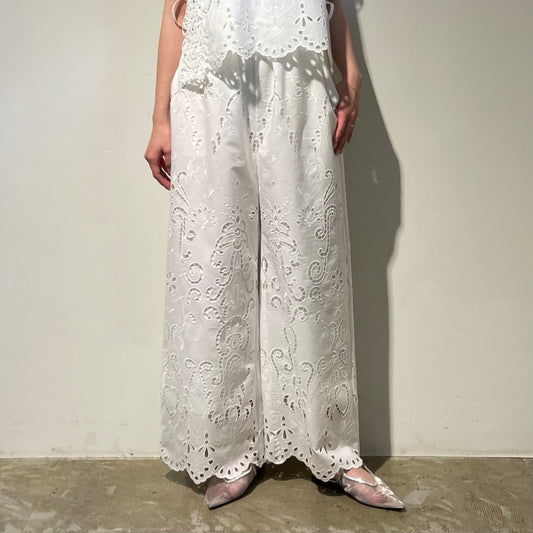 【Eimee Law】エンブロイダリーパネルレースパンツ