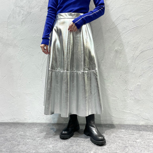 MARGAUX/メタリックレザースカート