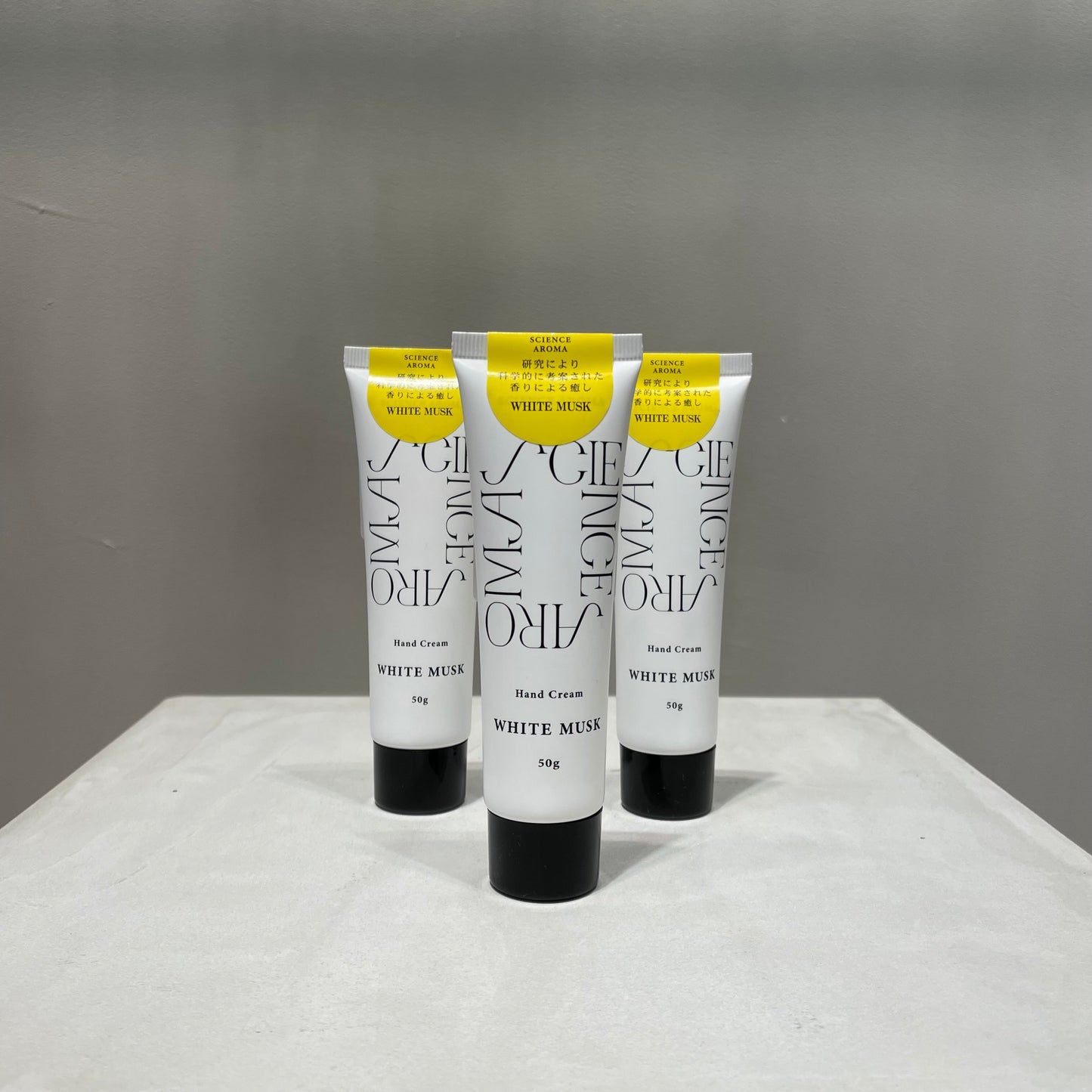 【and SEASON select】AROMA HAND CREAM