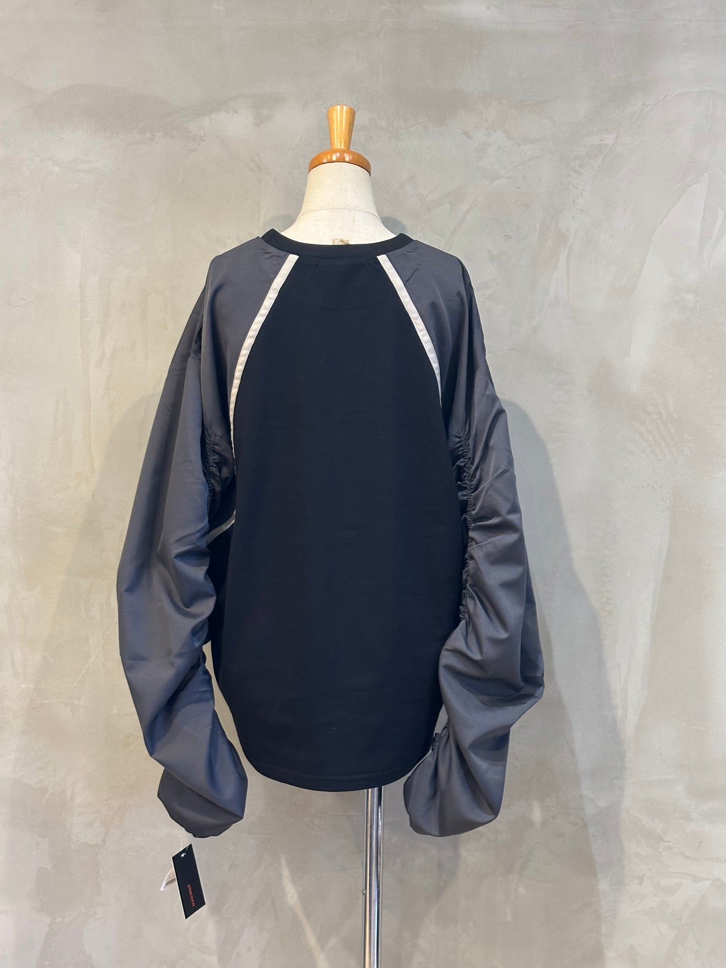 【botanical】配色ライン異素材プルオーバー