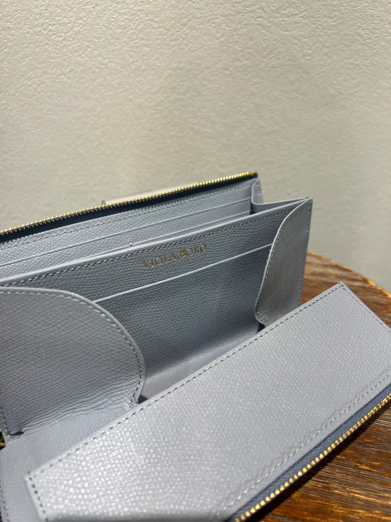 VIOLAd'ORO/L字ジップ長財布