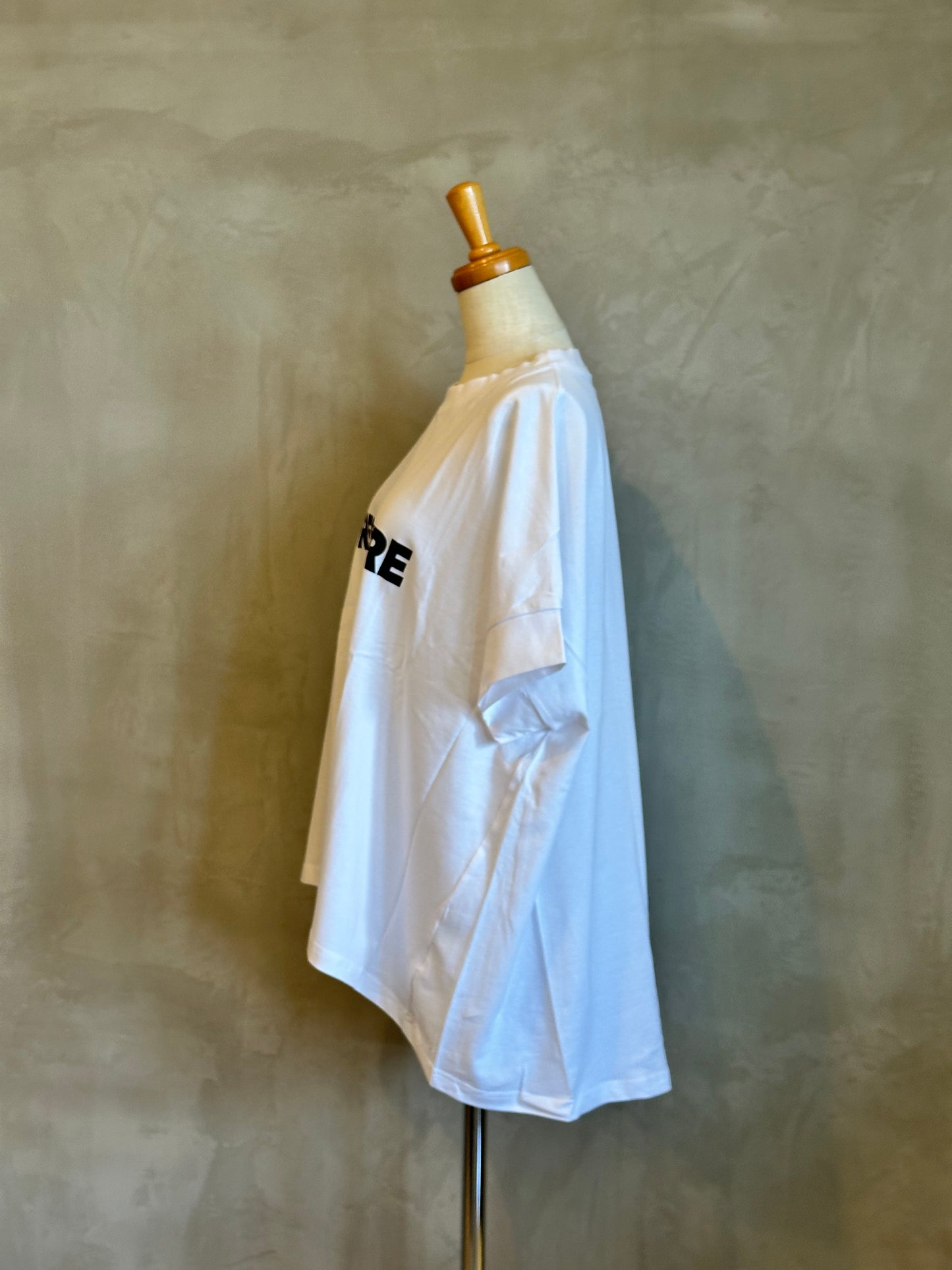 【botanical】コットンラウンドヘムプリントTEE