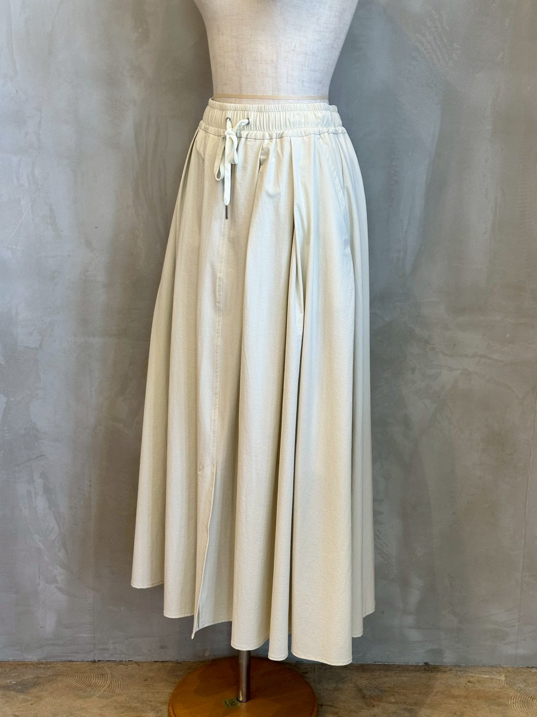 【CYNICAL】ギャザーロングスカート