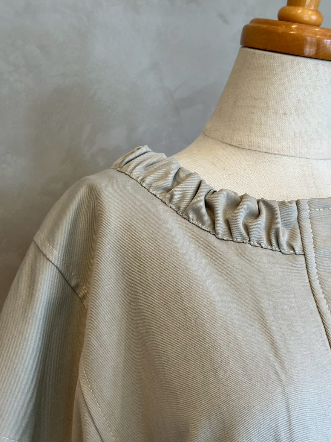 【botanical】ギャザーネックブルゾン