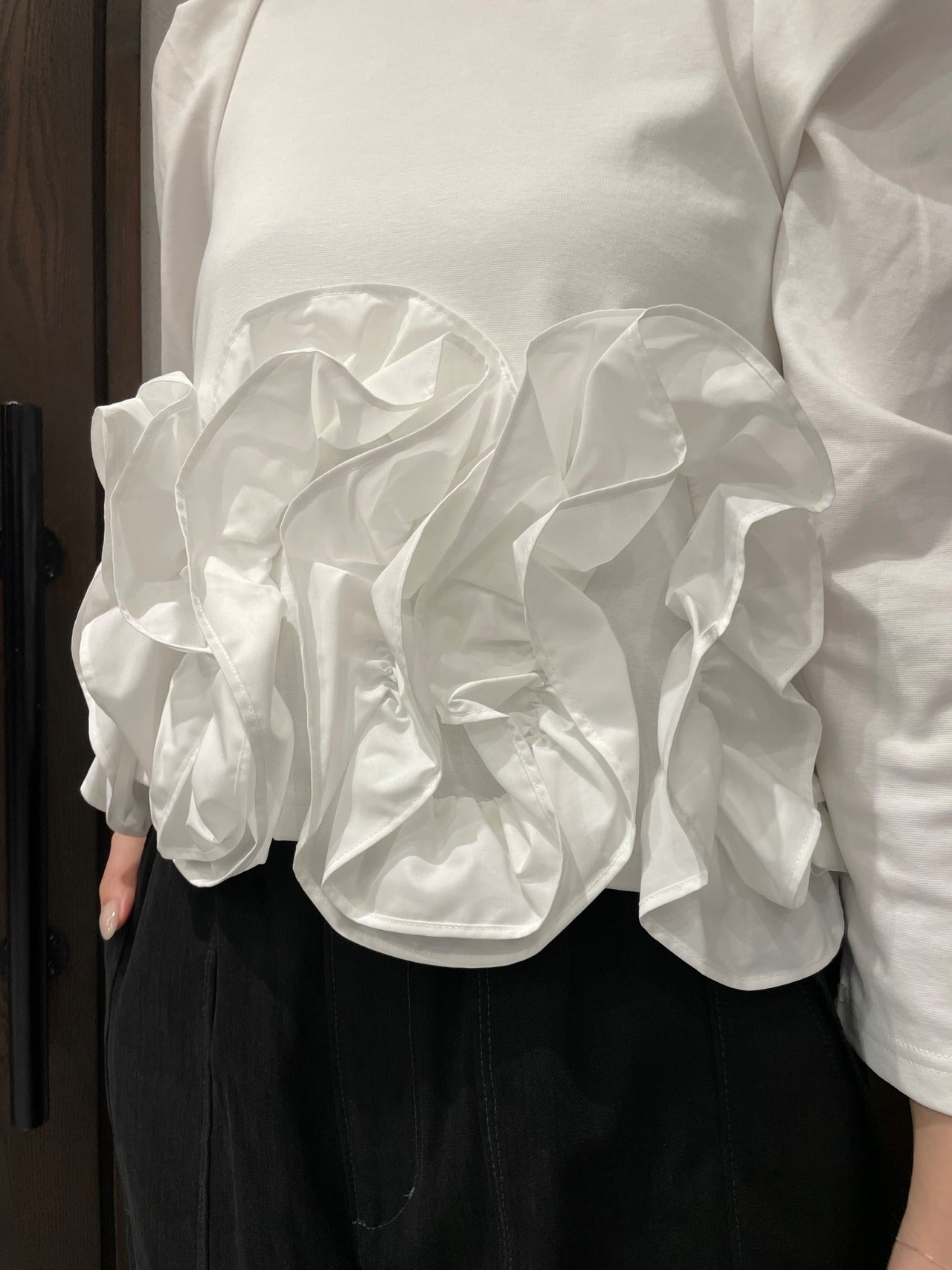 【PICCIN PERLA】裾フリルプルオーバー