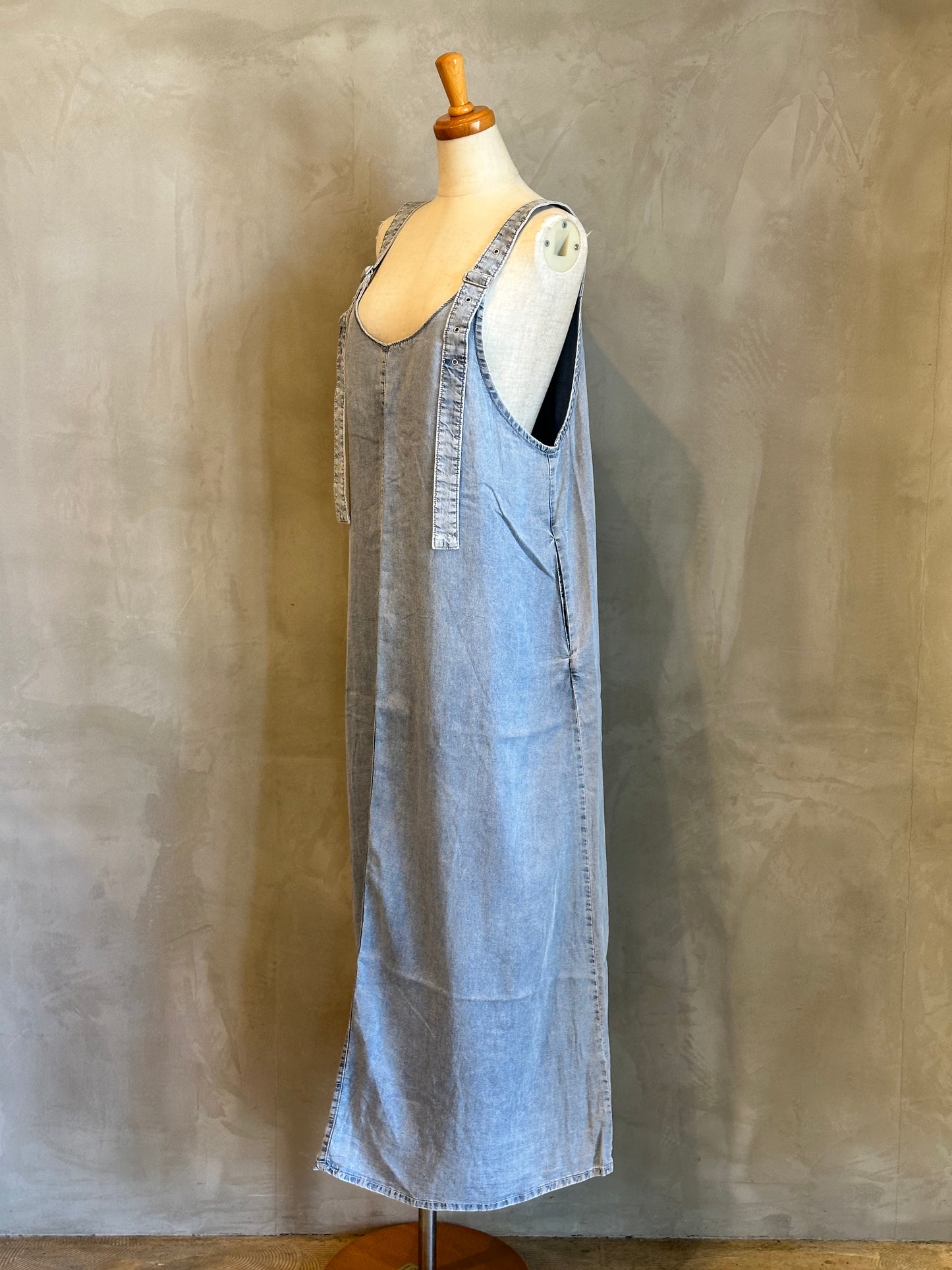 【botanical】4.5ozテンセルデニムフレアジャンスカ