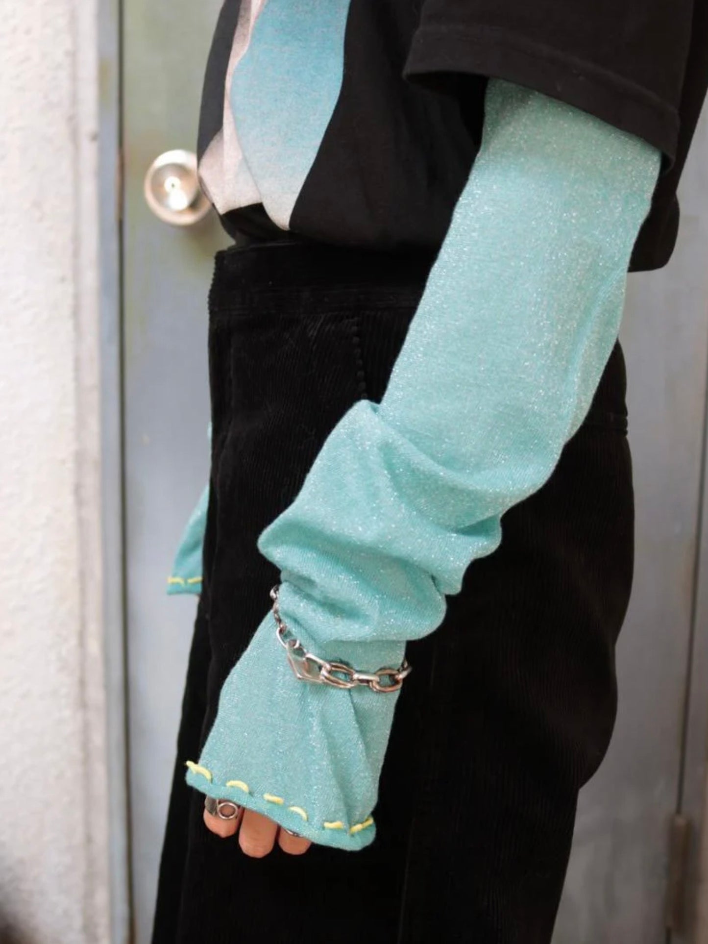 【KIVISDOU】UVカットスパークル アームカバー (ラメ)