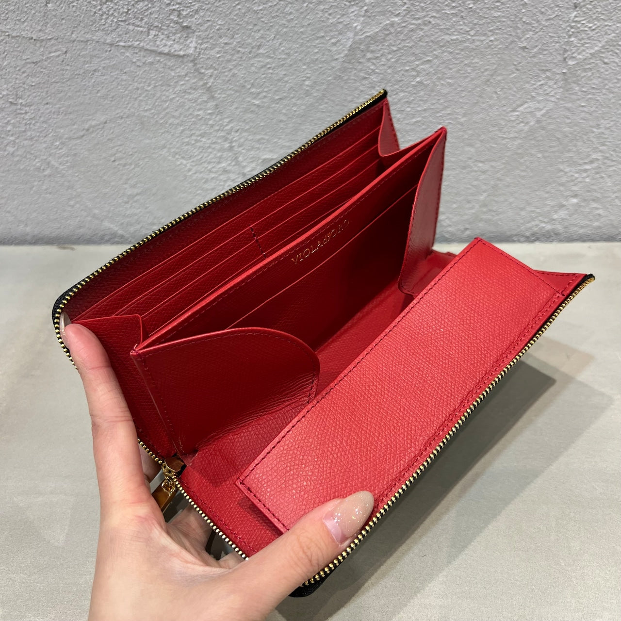 VIOLAd'ORO/L字ジップ長財布
