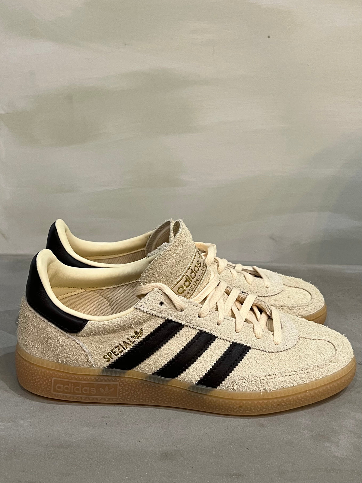 【adidas】HANDBALL SPEZIAL
