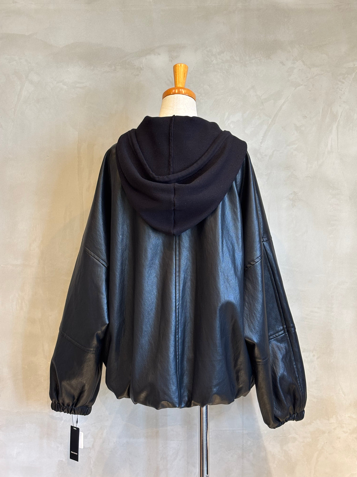 【NOUQUE】フェイクレザーフーディージャケット