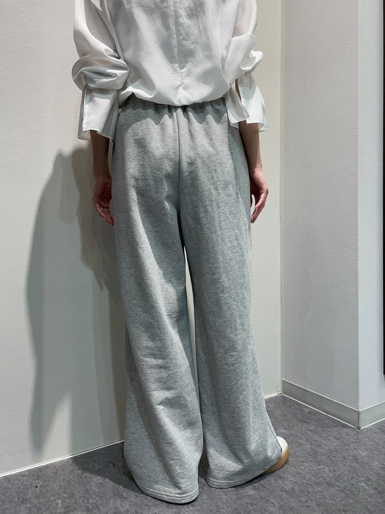 【Eimee Law】サイドロゴ＆レーススエットパンツ