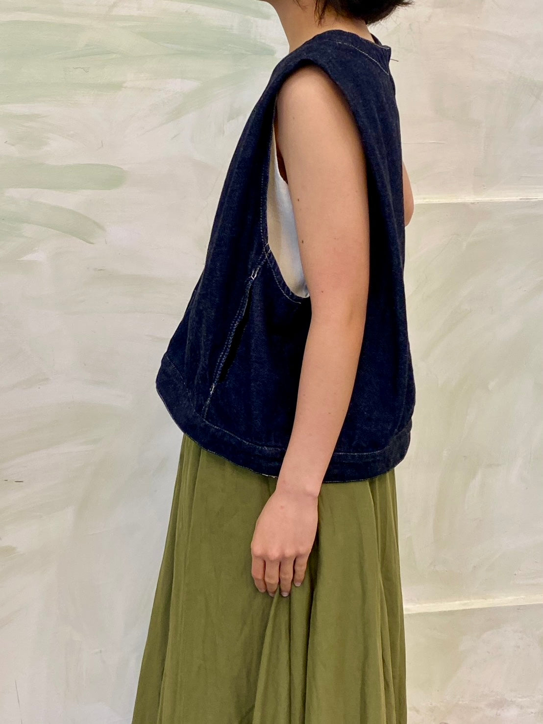 【mizuiro ind】　デニムベスト(ONEWASH)