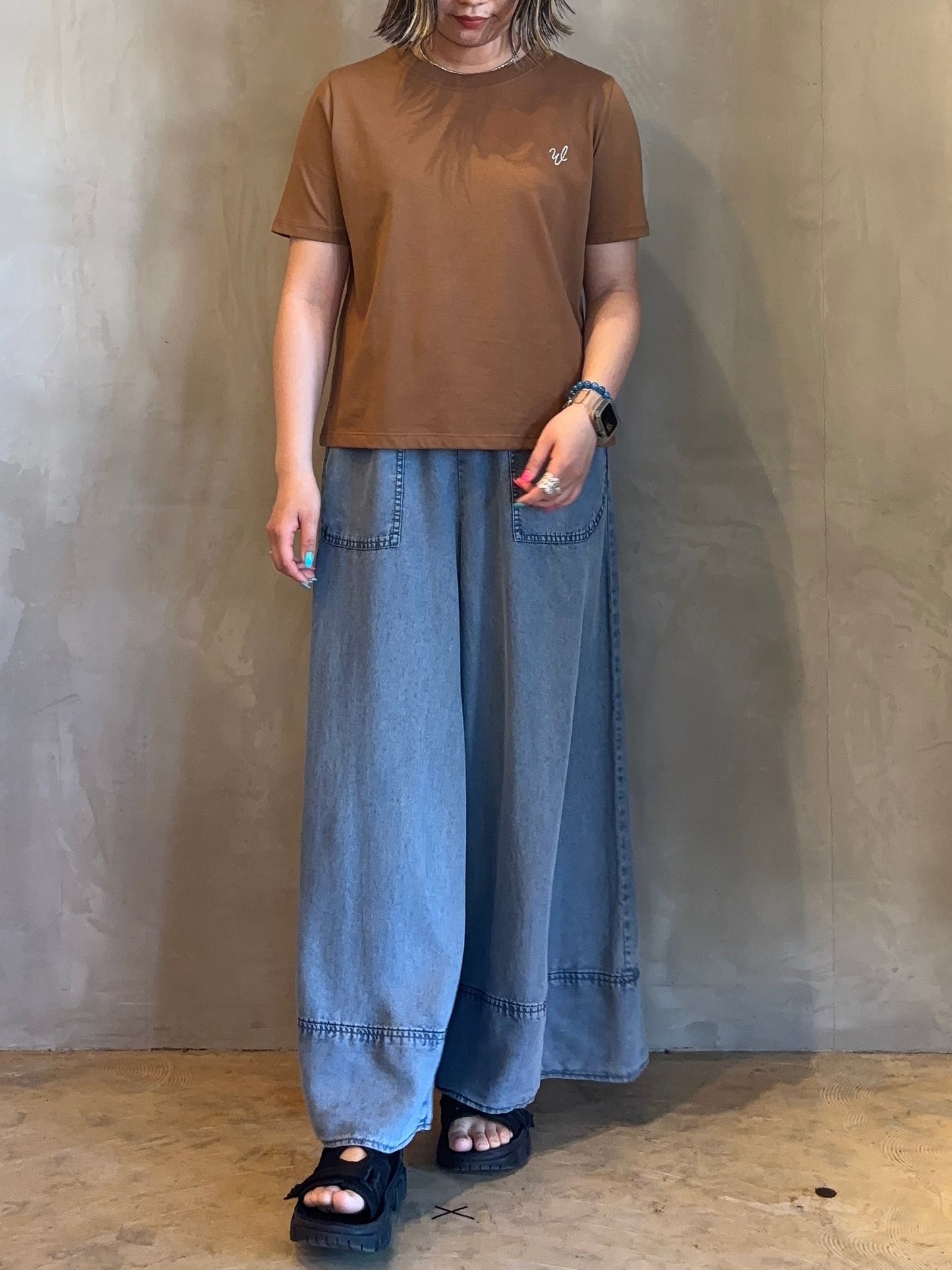 【CYNICAL】ラメロゴ刺繍TEE