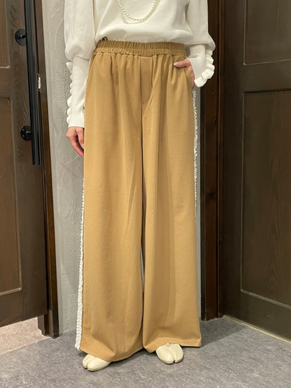 【botanical】パフスリーブ袖フリルニット