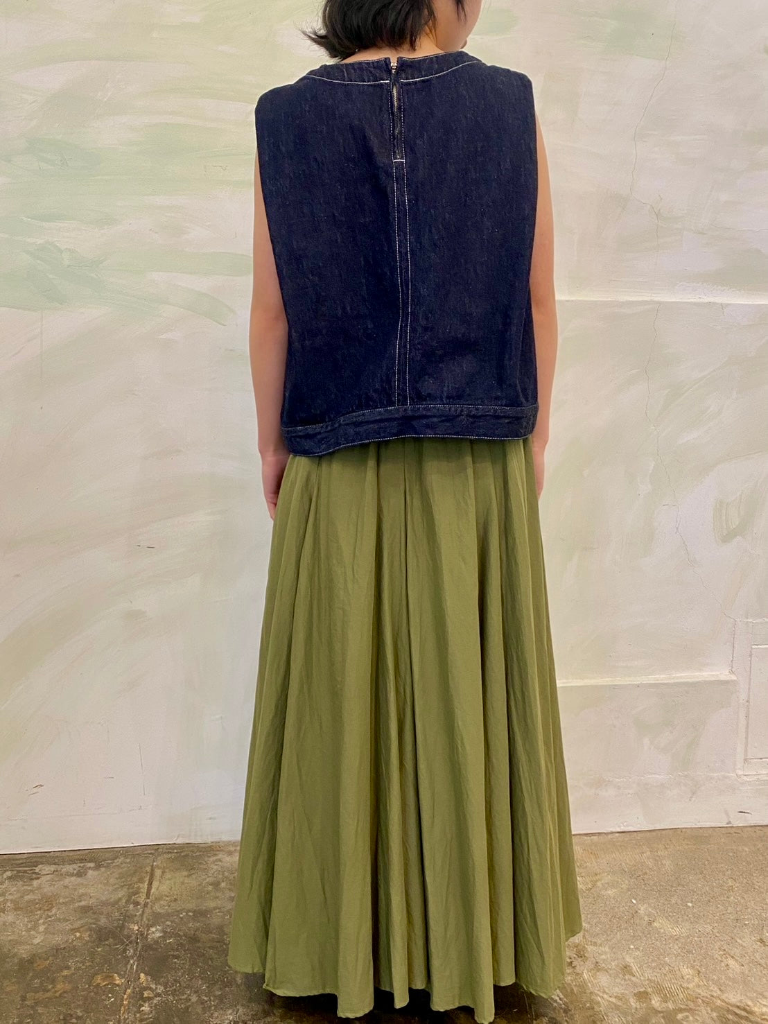 【mizuiro ind】　デニムベスト(ONEWASH)