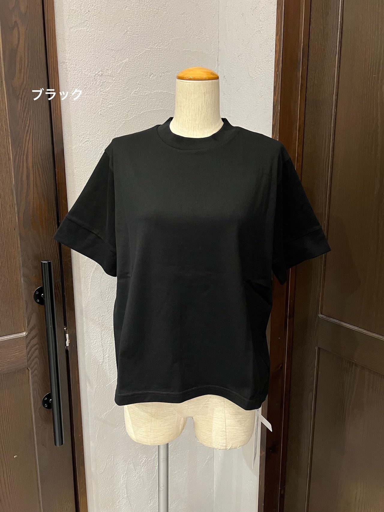 【MARECHAL TERRE】バックロゴテープデザインTシャツ