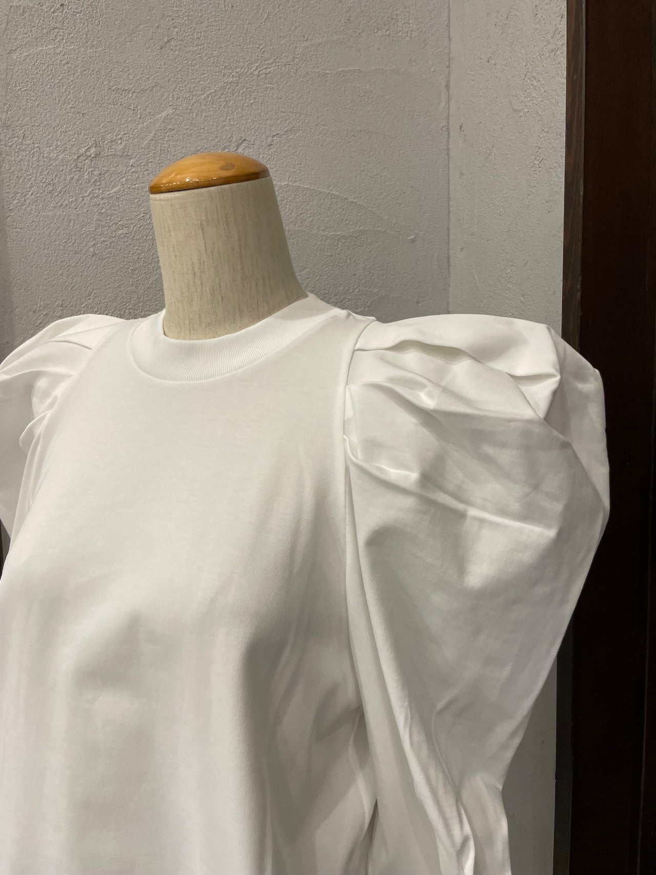 【THOMAS MAGPIE】ファンクショナルベーシックトップス