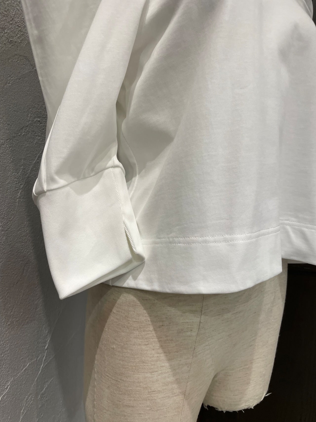 【THOMAS MAGPIE】ファンクショナルベーシックトップス