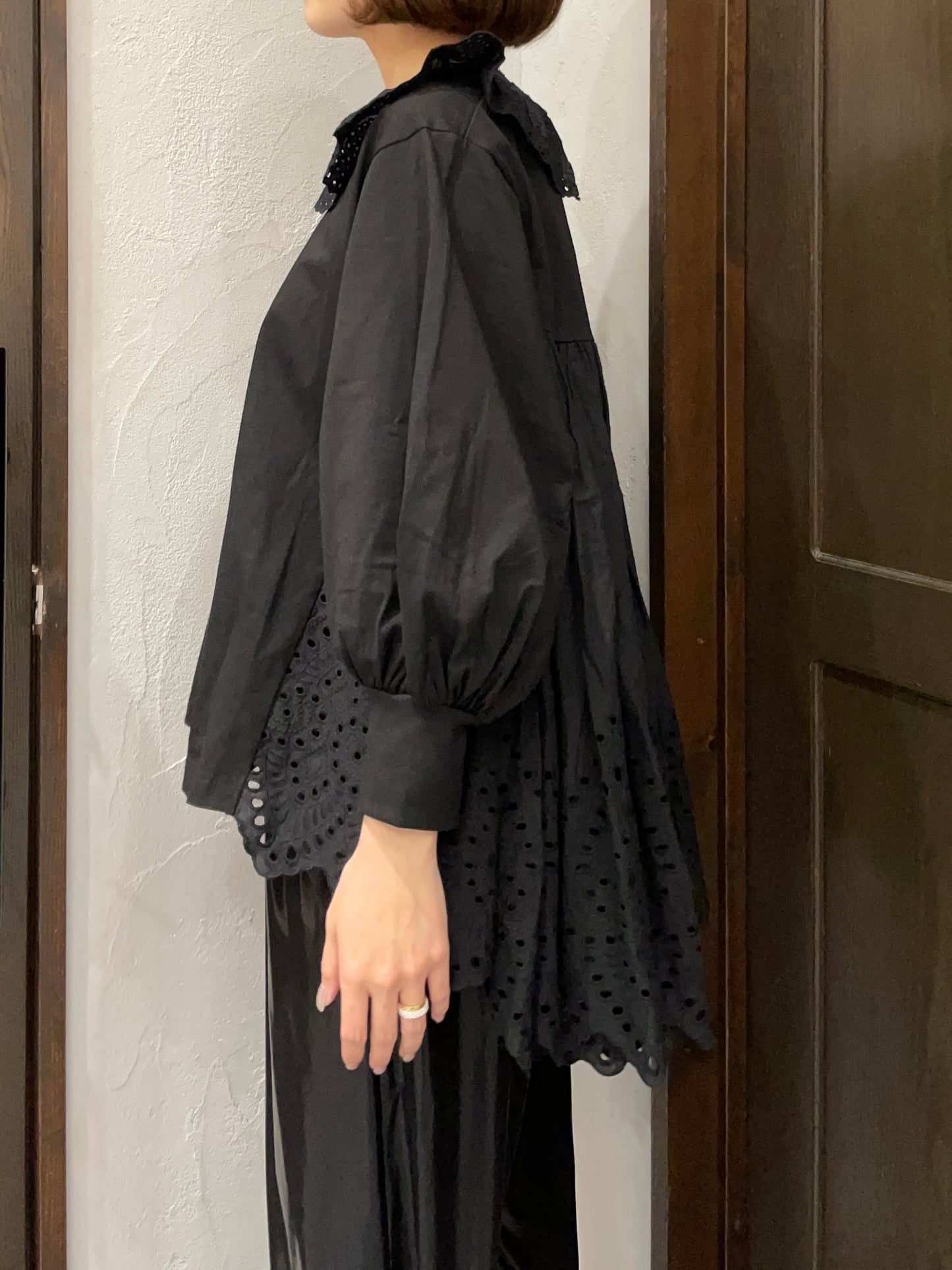 【THOMAS MAGPIE】レースフリルプルオーバー