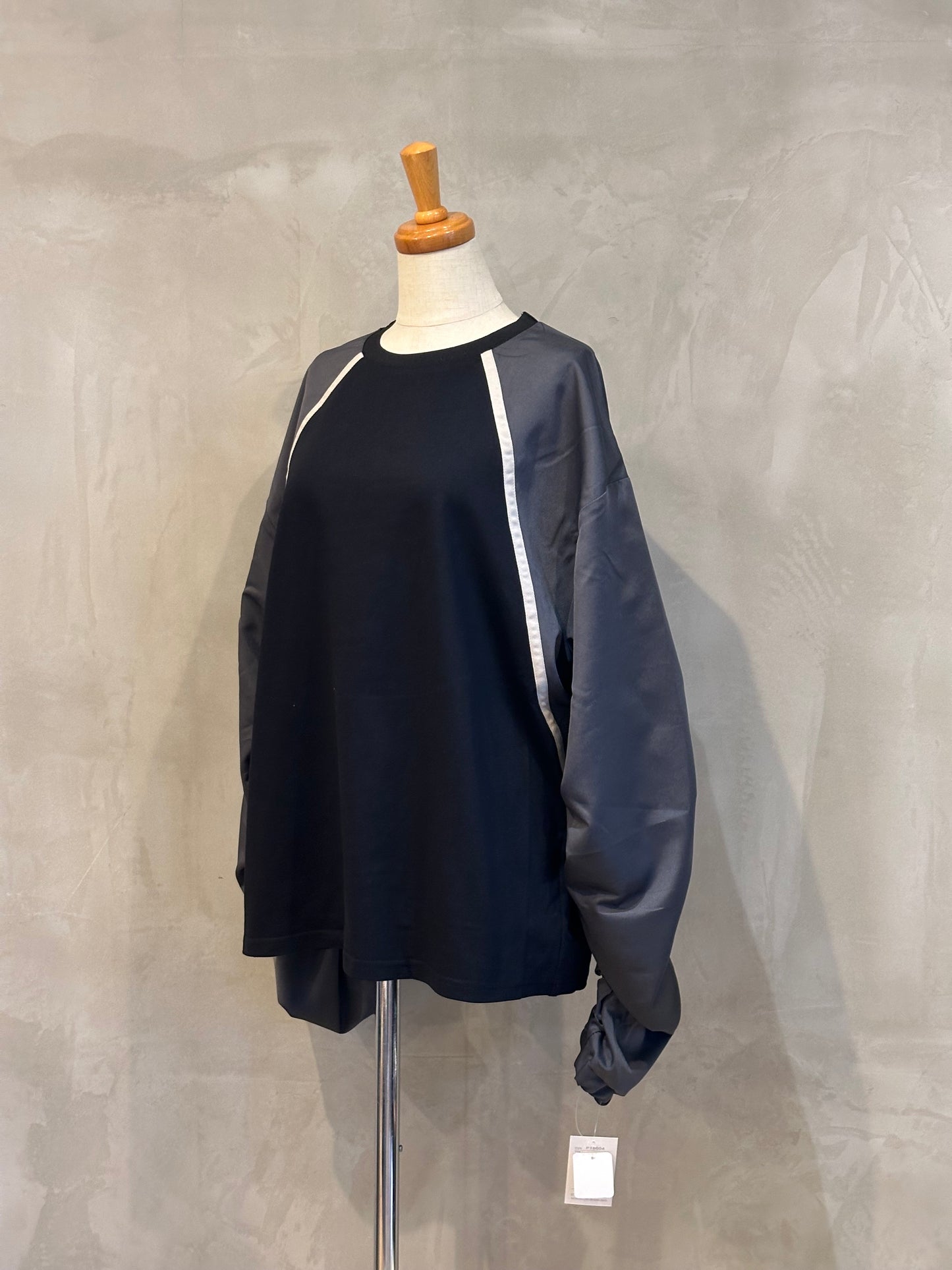 【botanical】配色ライン異素材プルオーバー