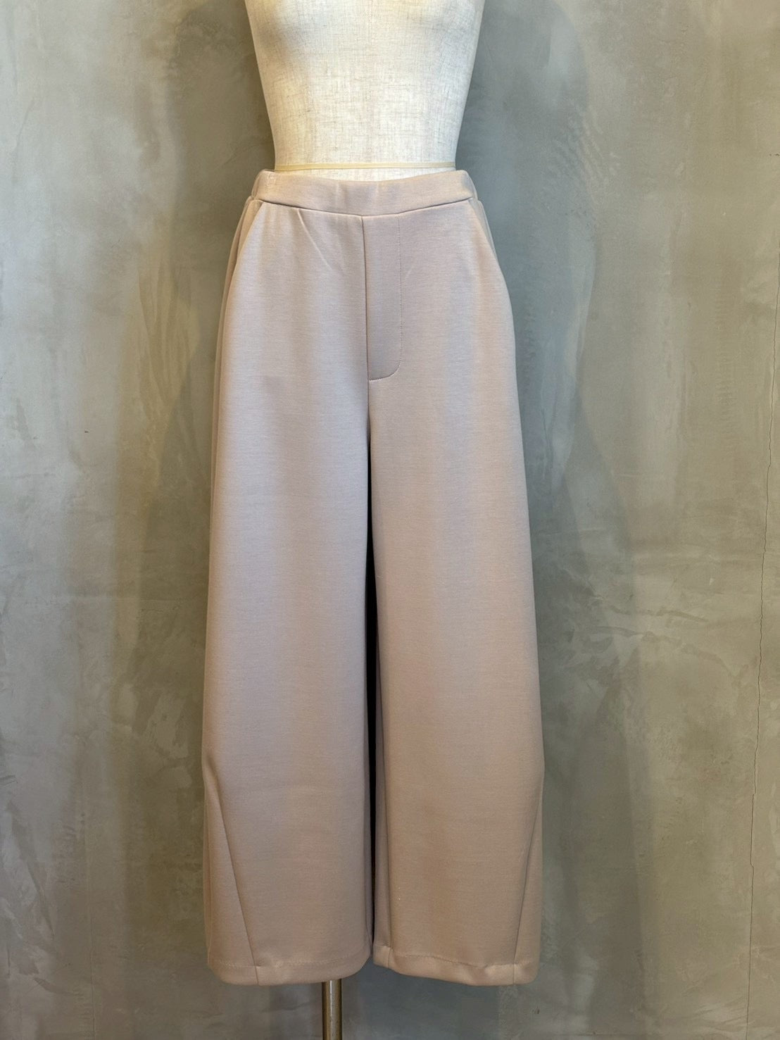 【CYNICAL】ダンボールカーブパンツ