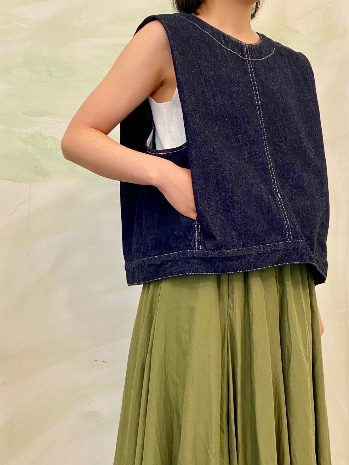 【mizuiro ind】　デニムベスト(ONEWASH)