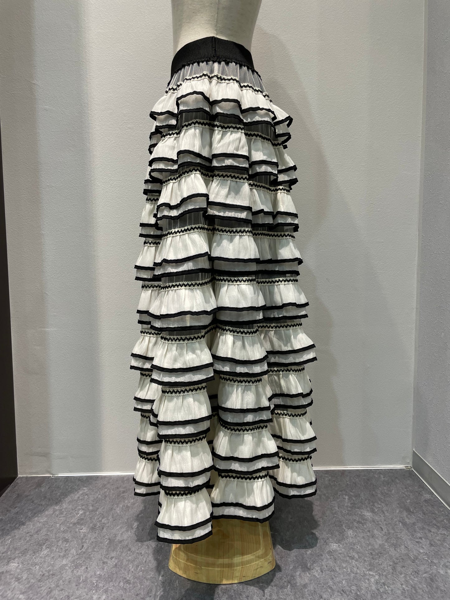 【botanical】フリルボーダースカート