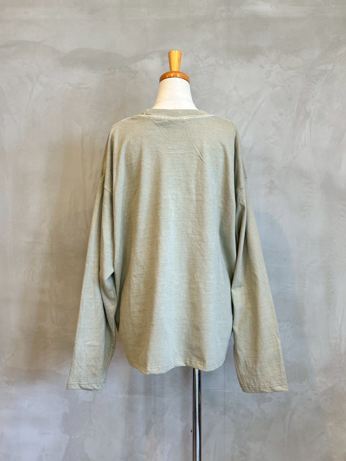 【ALL HOURS】6.1オンスピグメントダイ 73 ロングTEE