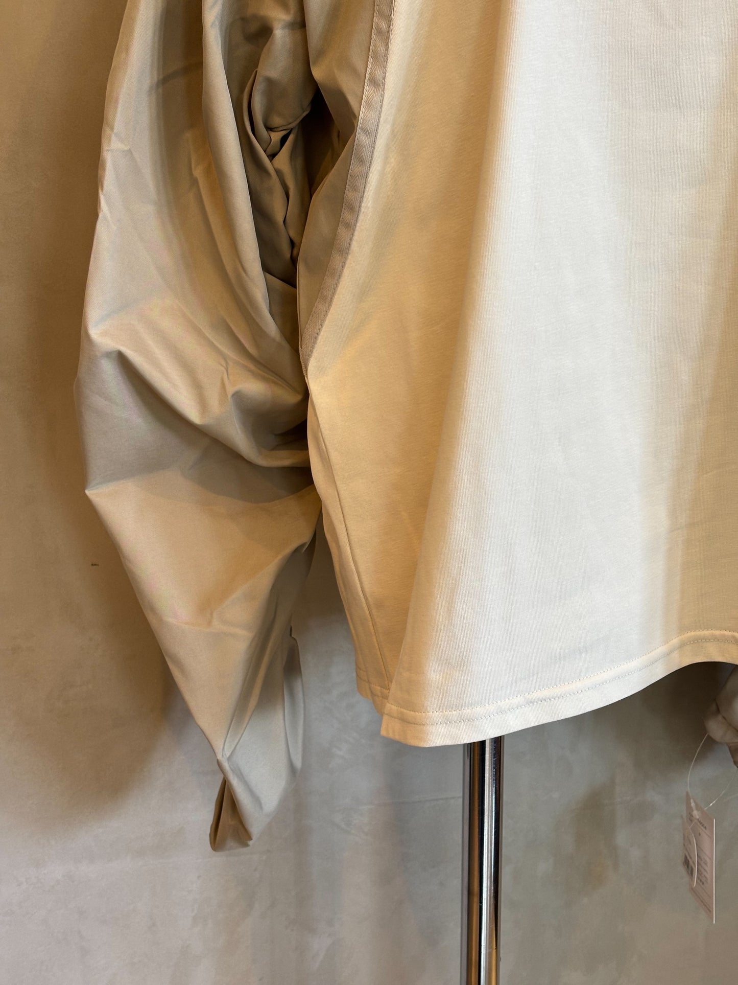 【botanical】配色ライン異素材プルオーバー