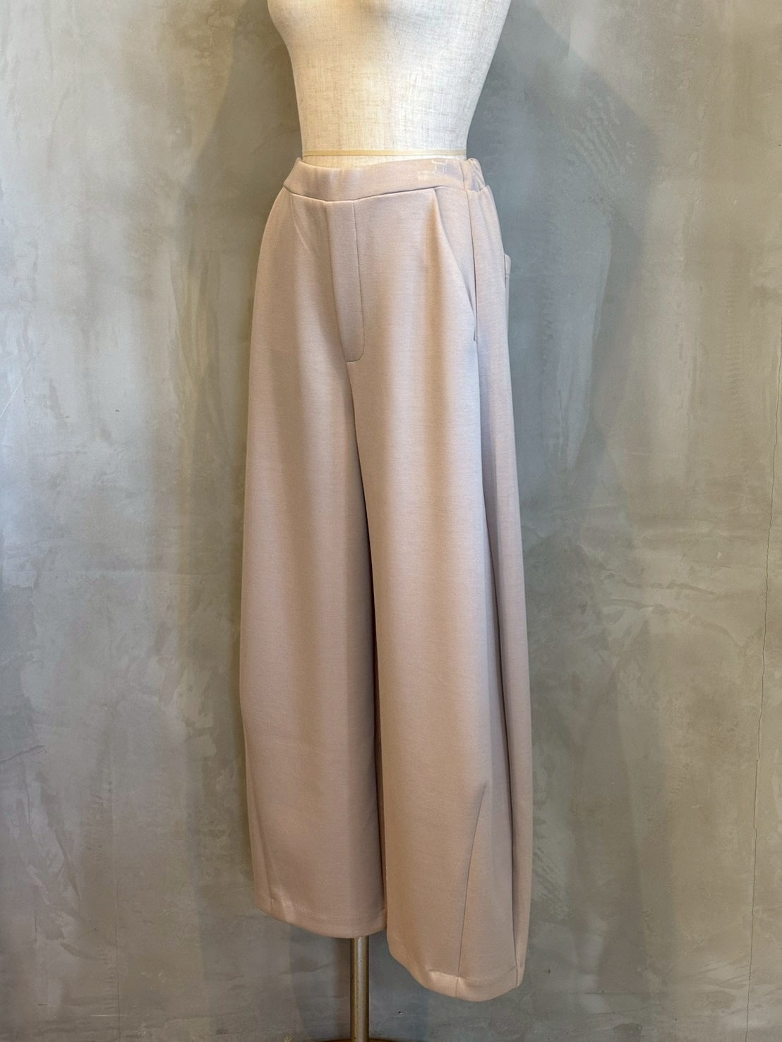 【CYNICAL】ダンボールカーブパンツ