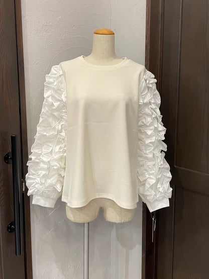 【botanical】袖フリルプルオーバー