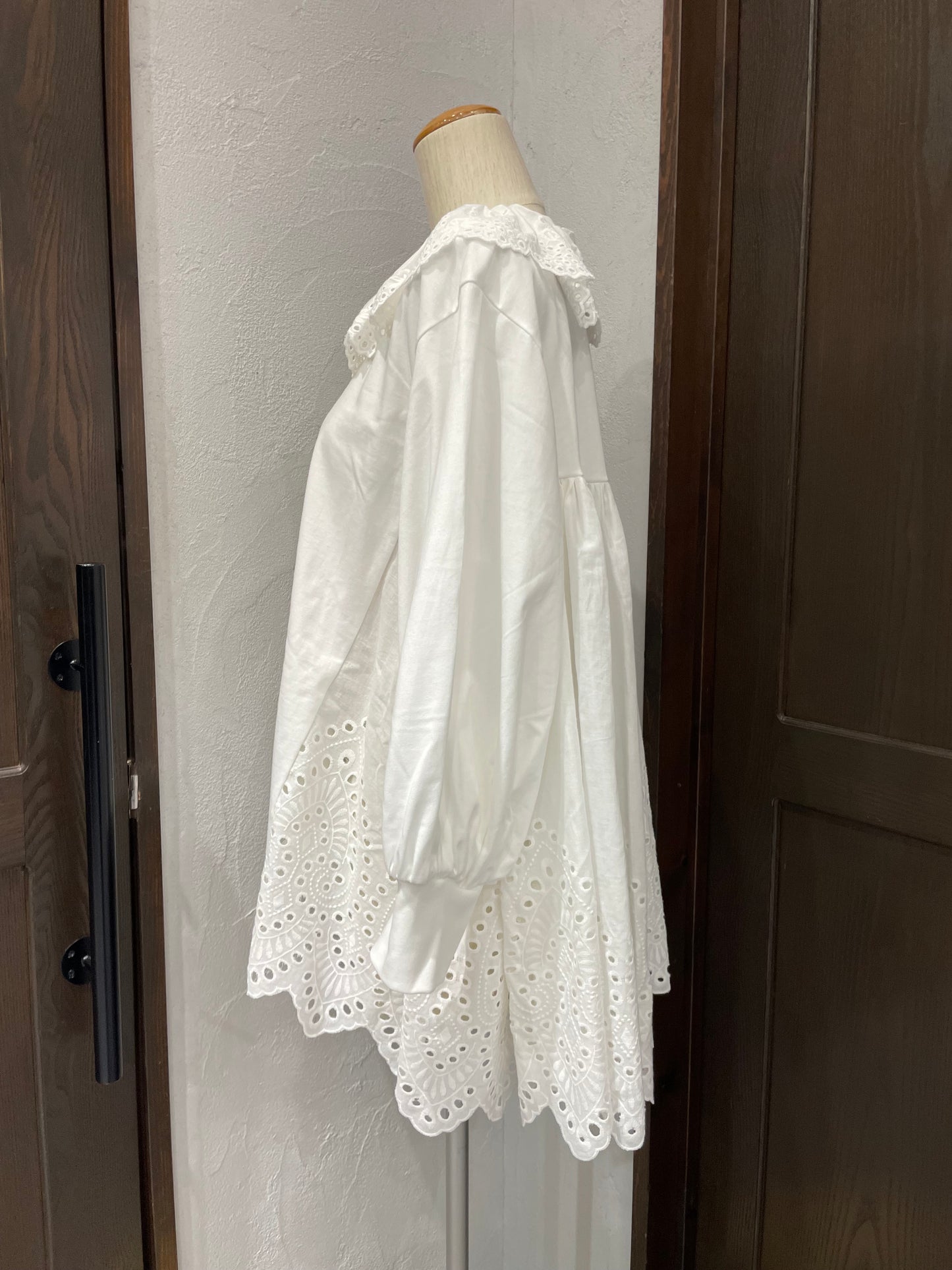 【THOMAS MAGPIE】レースフリルプルオーバー