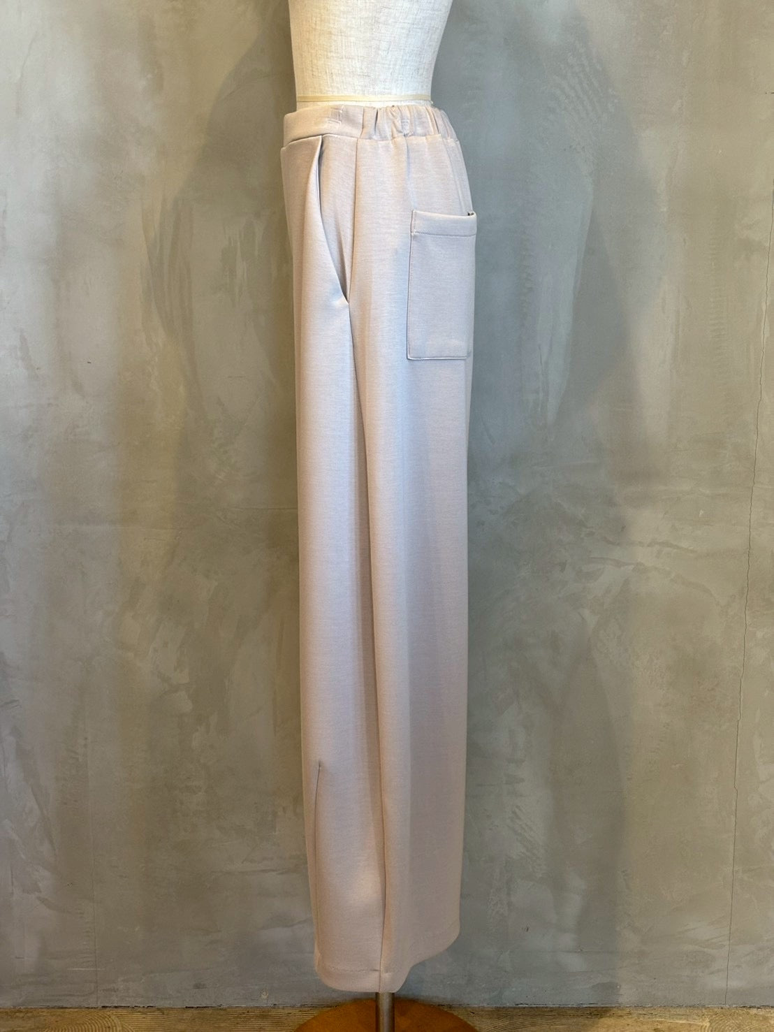 【CYNICAL】ダンボールカーブパンツ