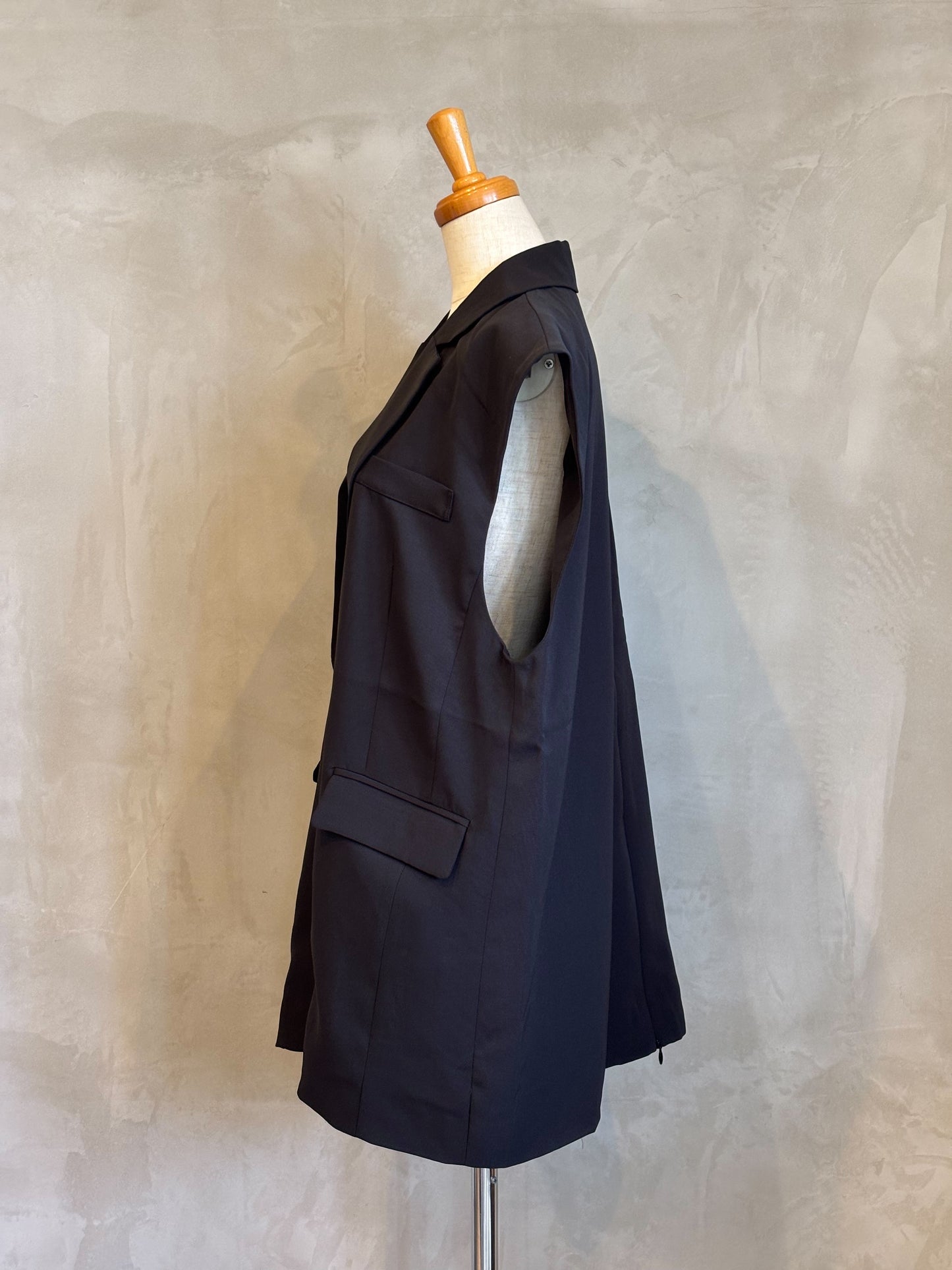 【botanical】ポリツイル バックファスナーベスト