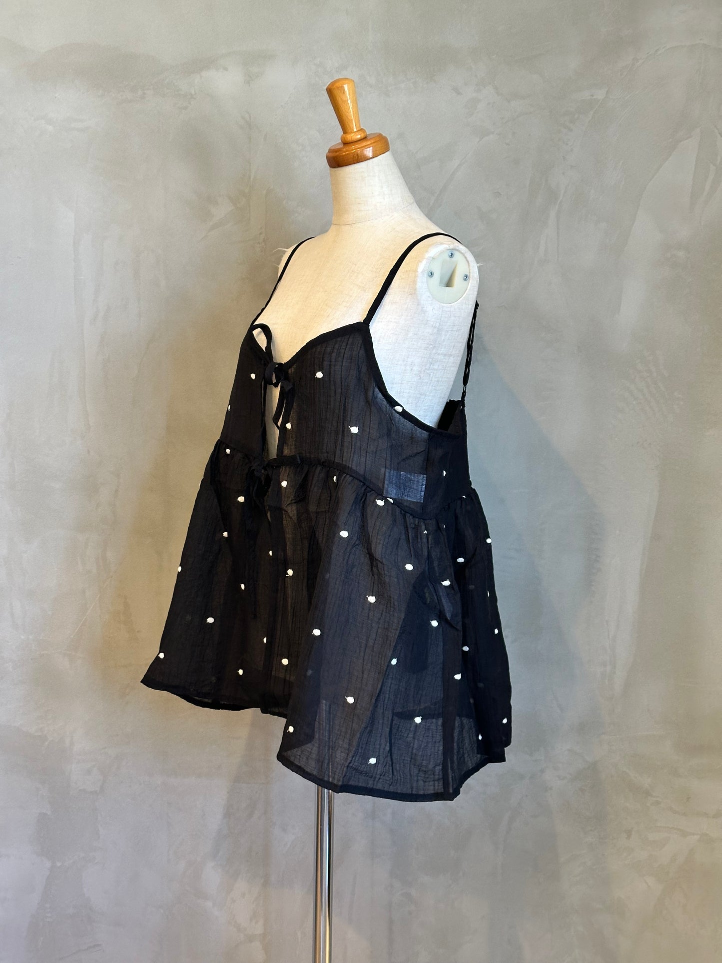 【botanical】〈セットアップ対応〉ドット刺繍シアーキャミソール