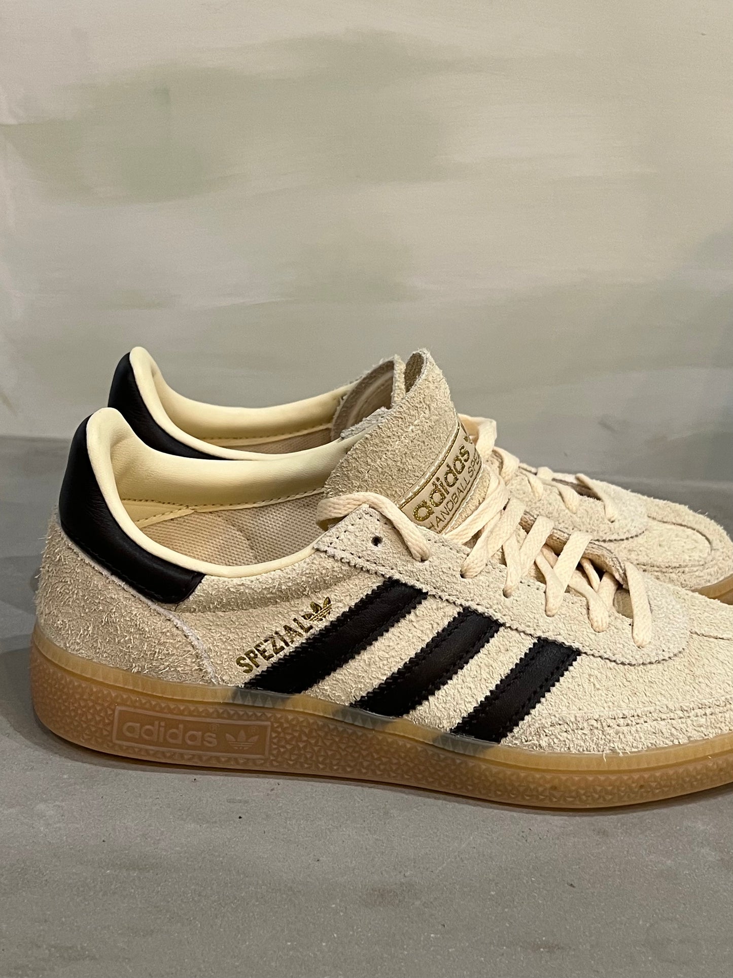 【adidas】HANDBALL SPEZIAL