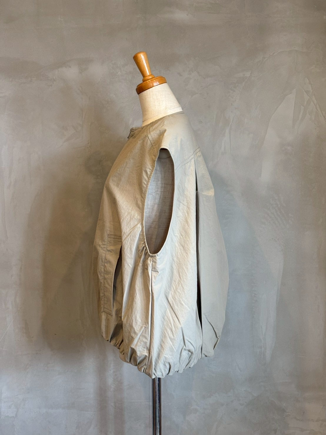 【maomade】 ヴィンテージウェザーバルーンシルエットZIP UPベスト