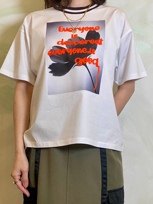 【EN'DAY】アートプリント×コード刺繍 Tシャツ