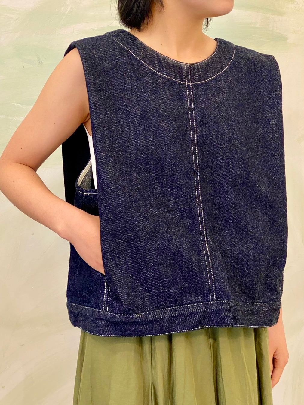 【mizuiro ind】　デニムベスト(ONEWASH)