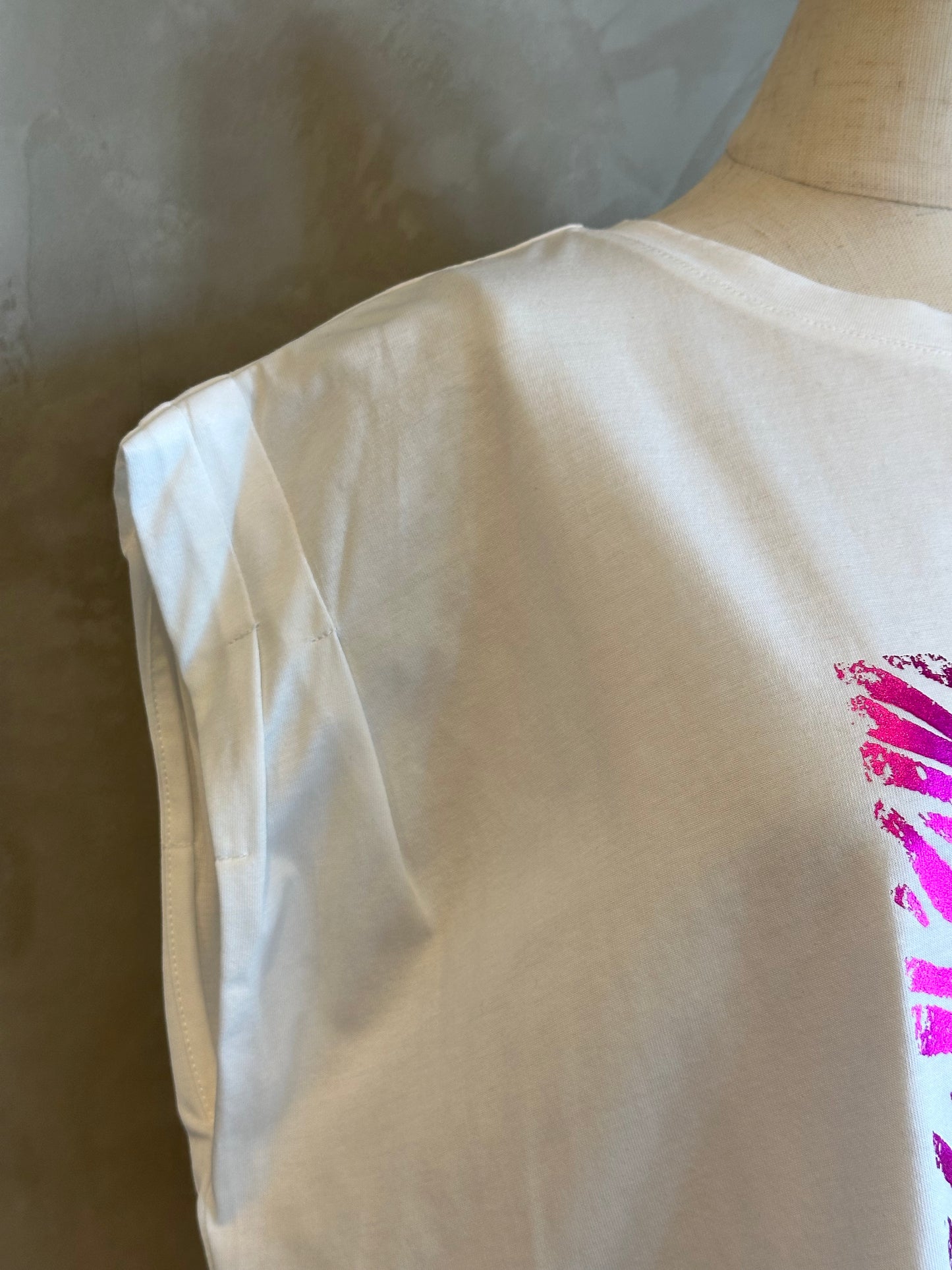 【NOUQUE】箔プリントボックスTEE