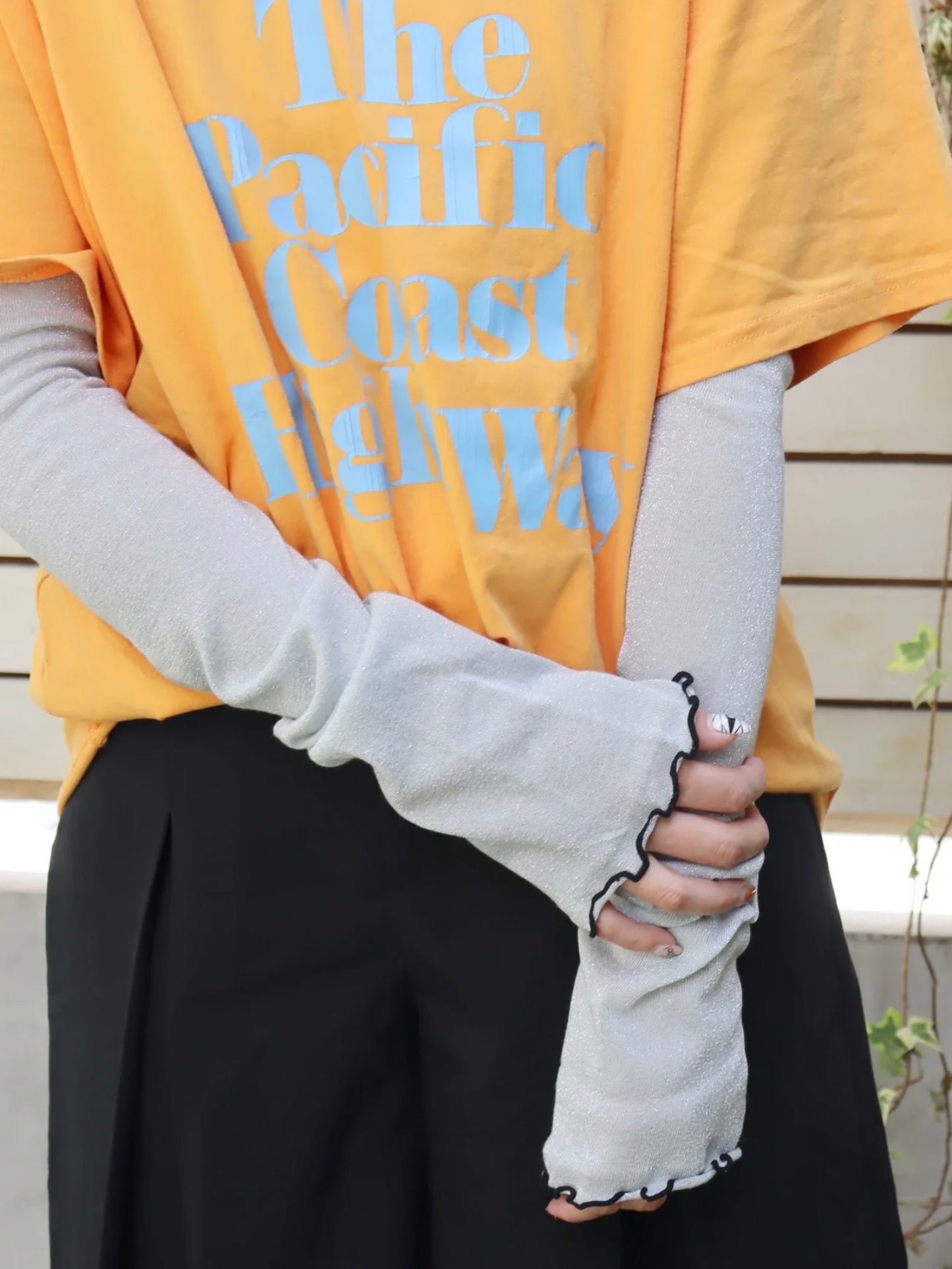 【KIVISDOU】UVカットスパークル アームカバー (ラメ)