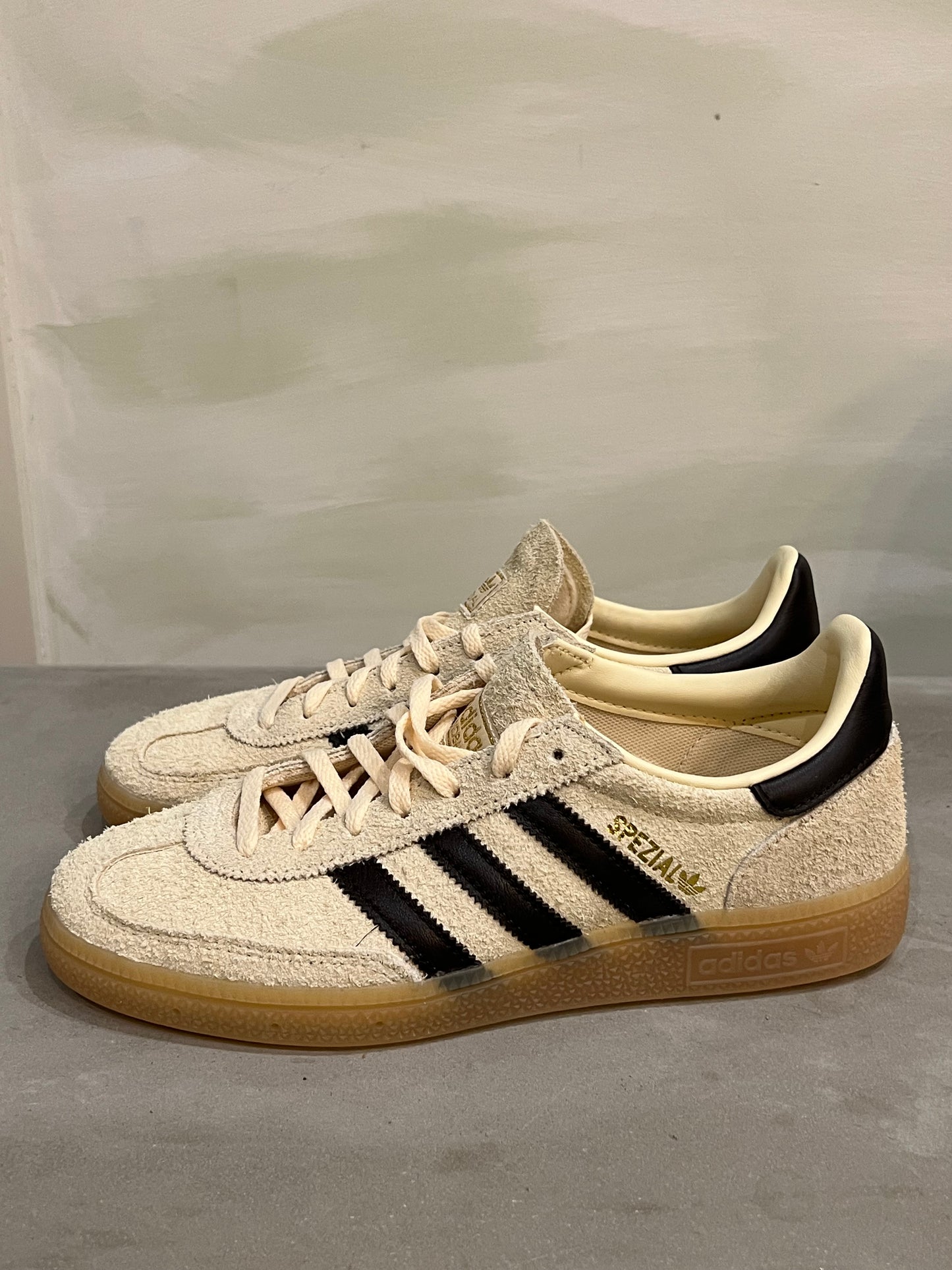 【adidas】HANDBALL SPEZIAL