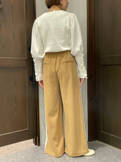 【botanical】パフスリーブ袖フリルニット