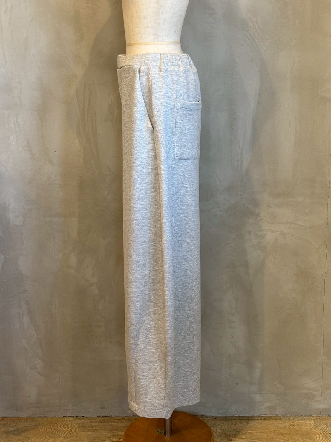 【CYNICAL】ダンボールカーブパンツ