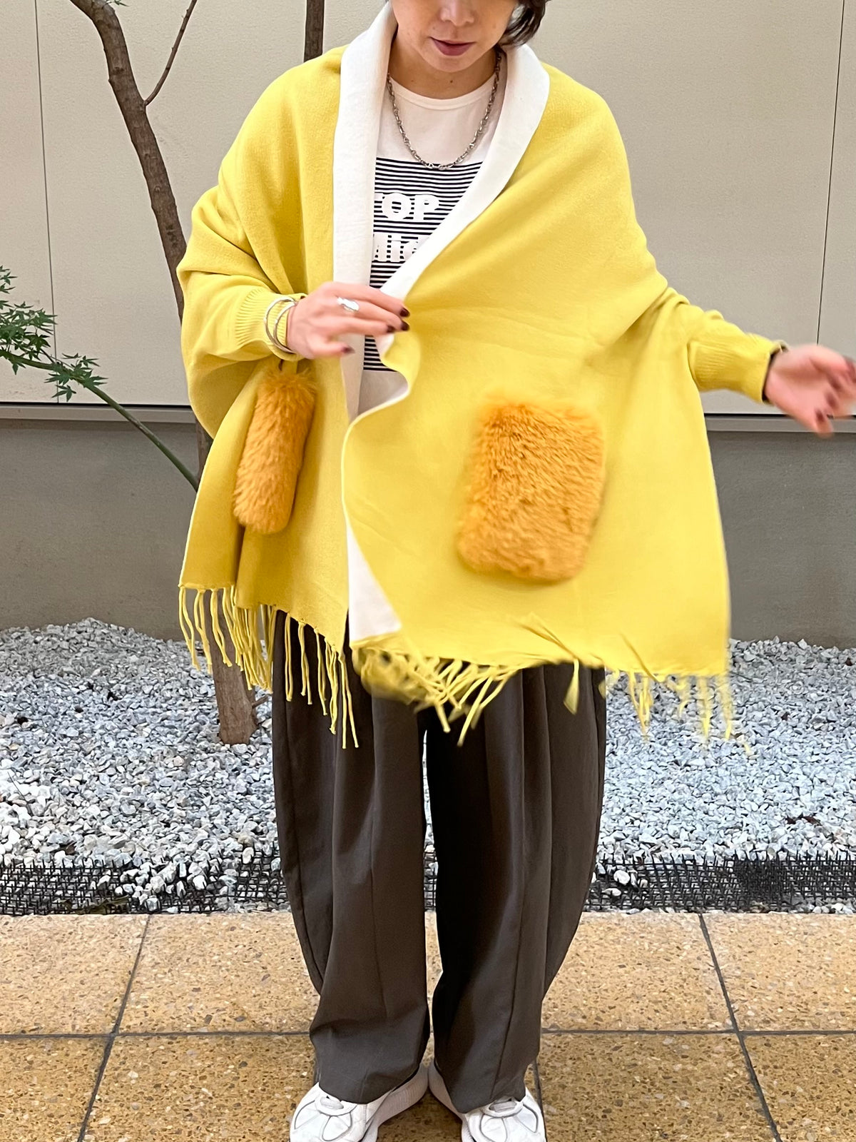 【botanical】ポケットファーポンチョ
